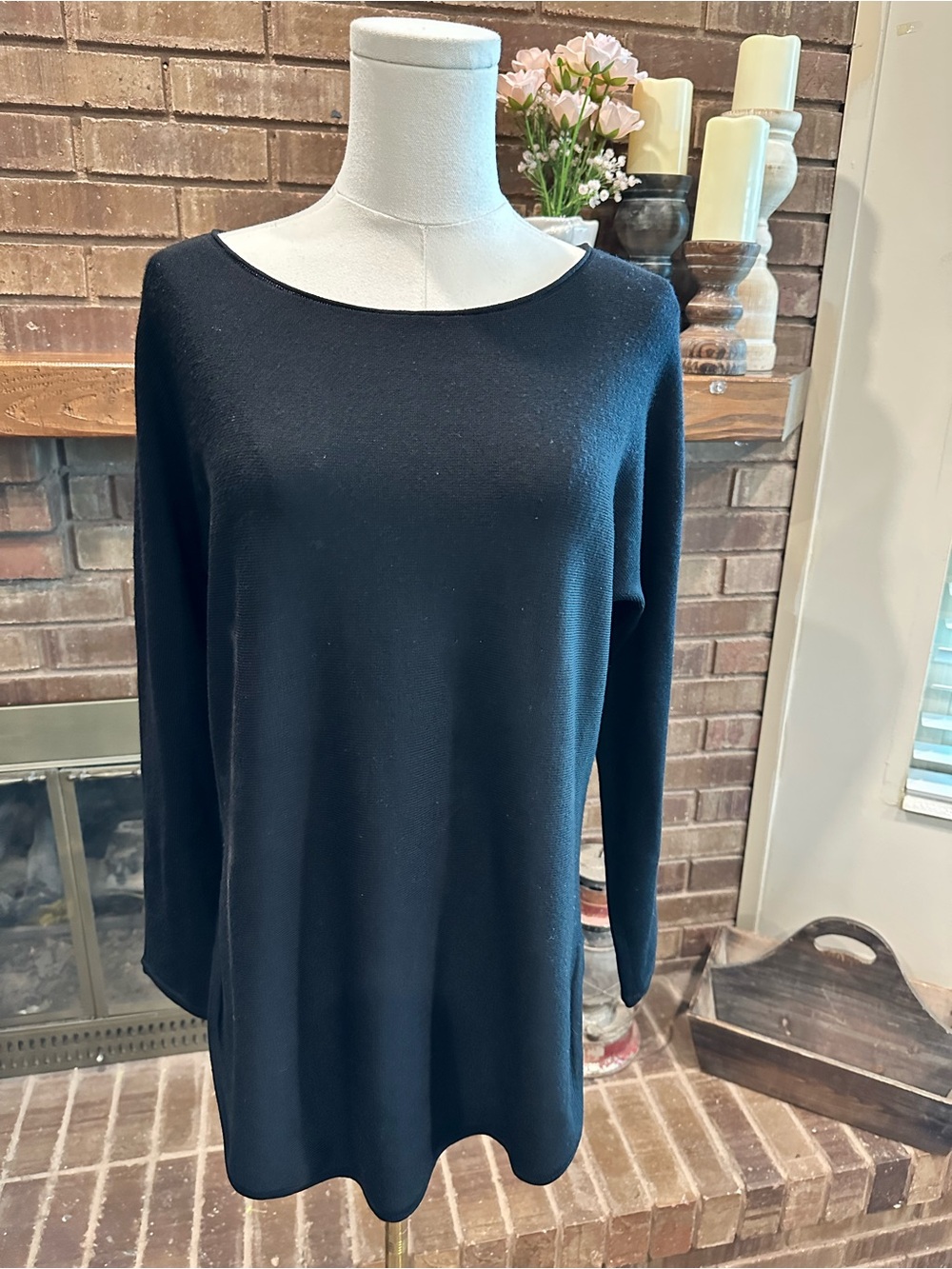 EILEEN FISHER 100% Merino Wool Boatneck Tunic Sweater Black Small
